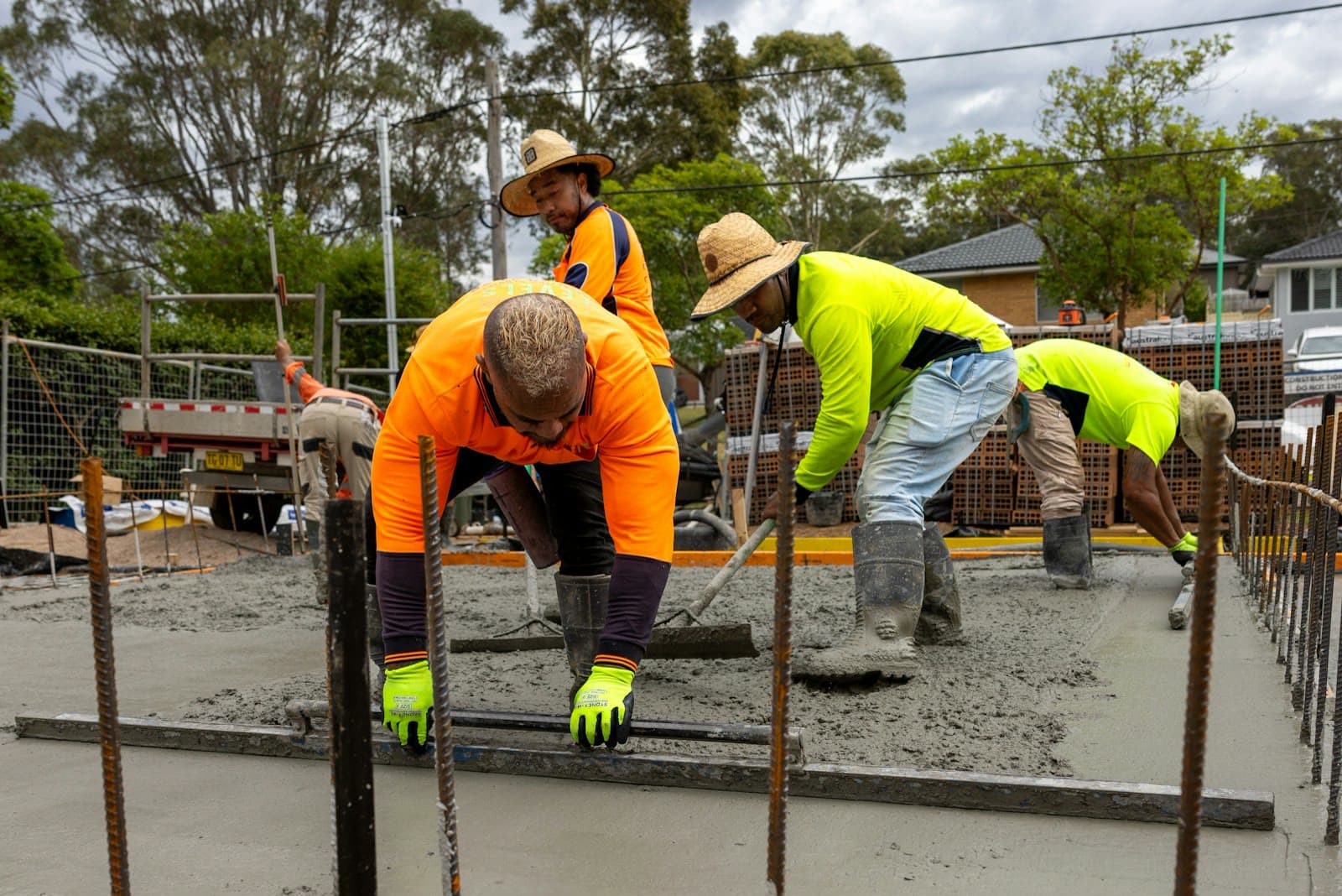 Concreter on a residential slab and path pour