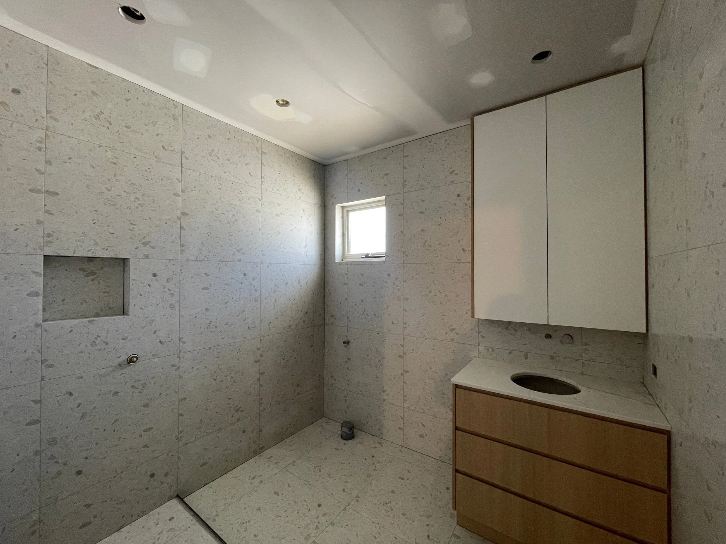 EM tiling & stone works - photo 1