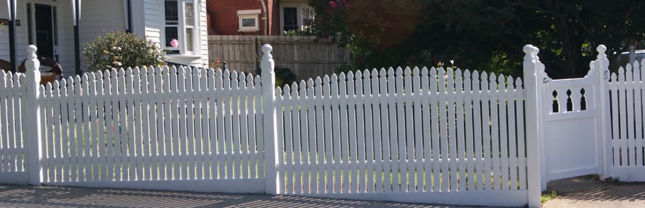 Old World Restoration & Picket Fences - photo 1