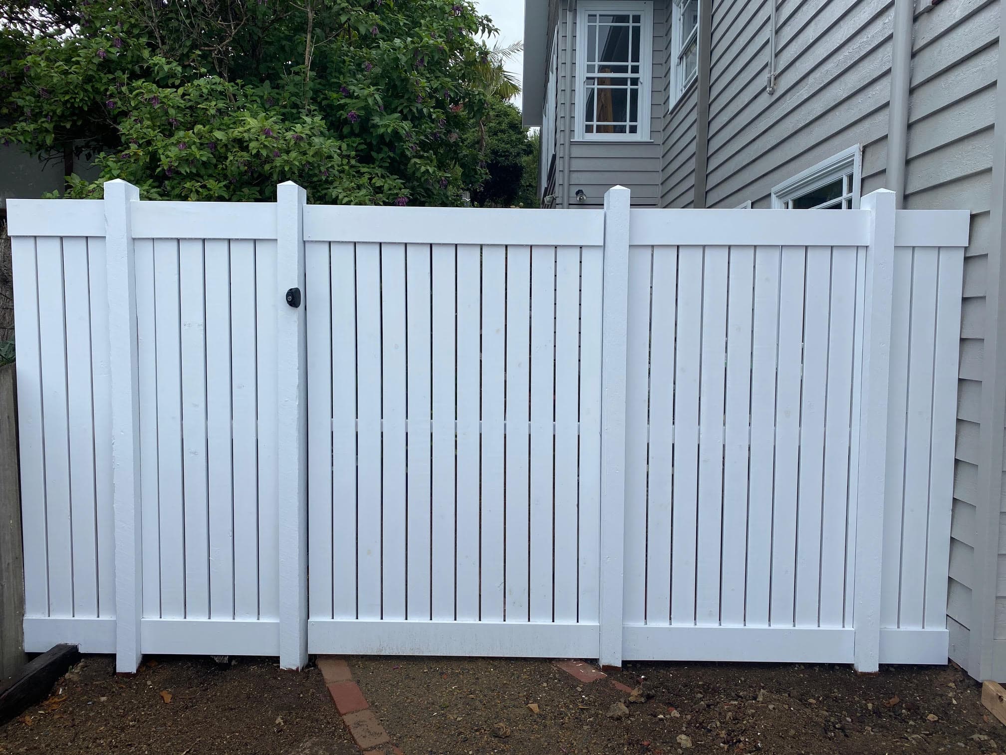 Podium Fences - photo 1