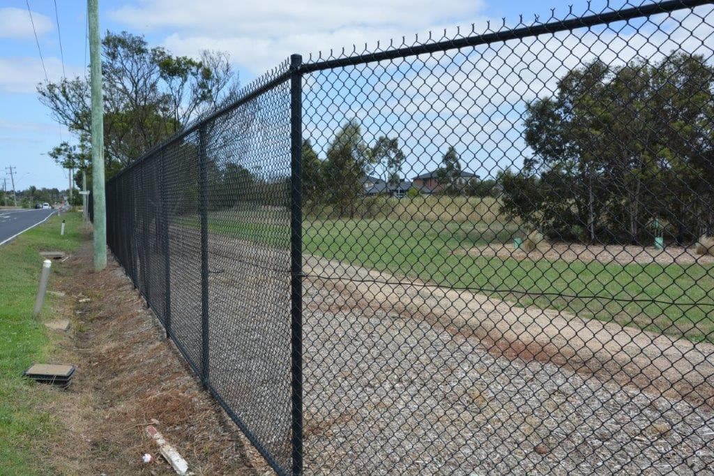 Chainmesh Security Fencing - photo 1
