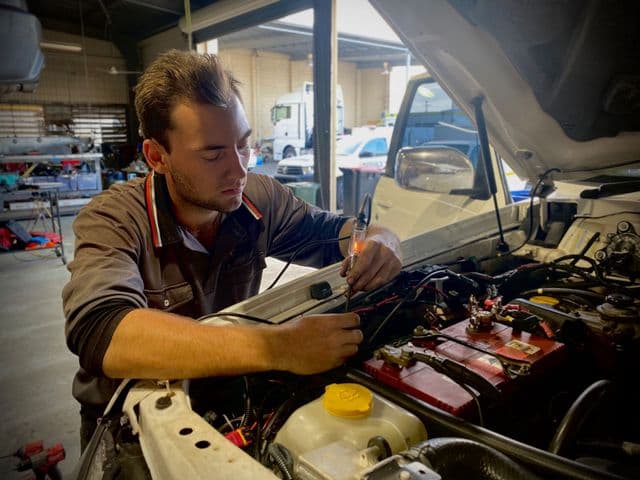 Leslie's Auto Electrical - photo 1