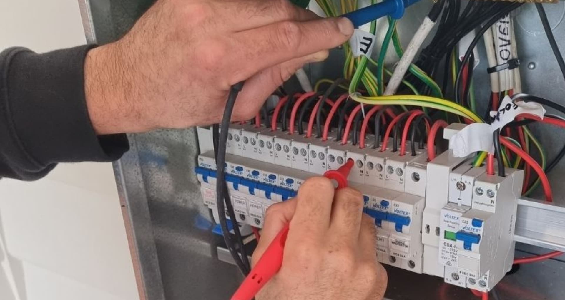 Quality Electrical Contracting - photo 1