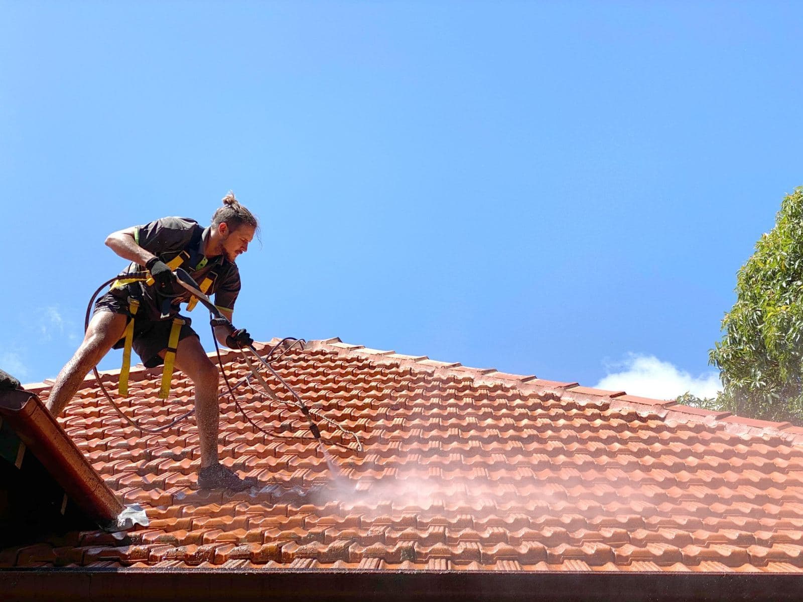 Monkeys Roofing - photo 1
