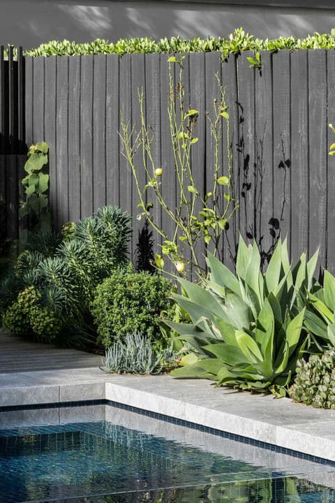 E scape Landscape Construction Solutions - photo 1