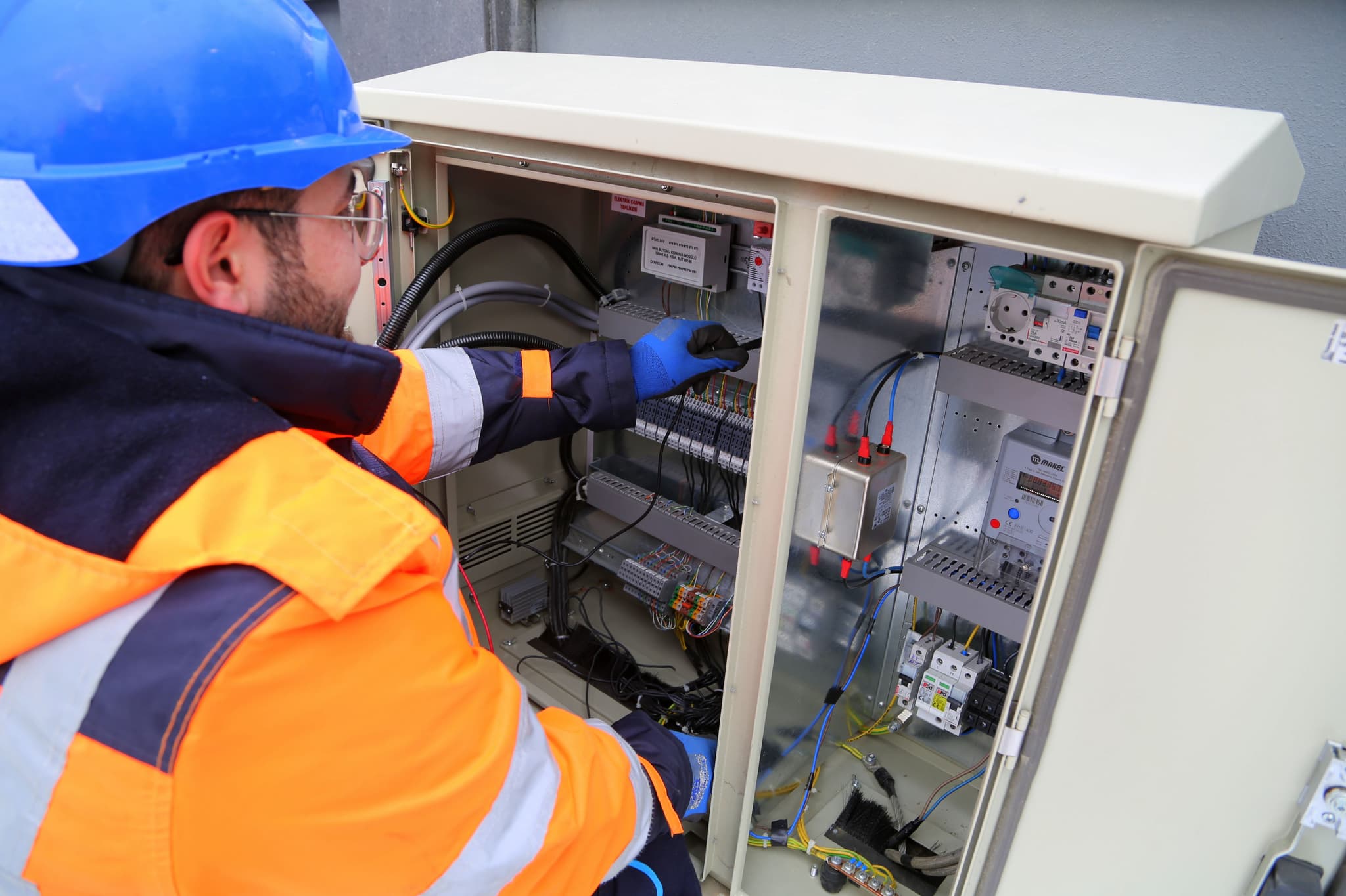 Top Electrics - photo 1