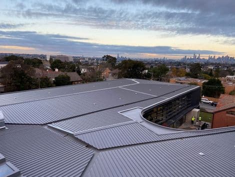 Signal & Hobbs Roofing Contractors - photo 1