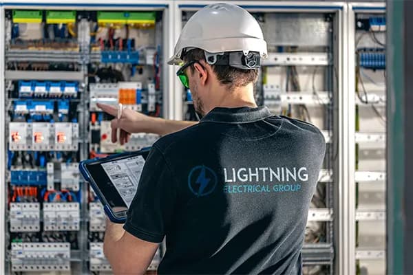 Lightning Electrical Group - photo 1