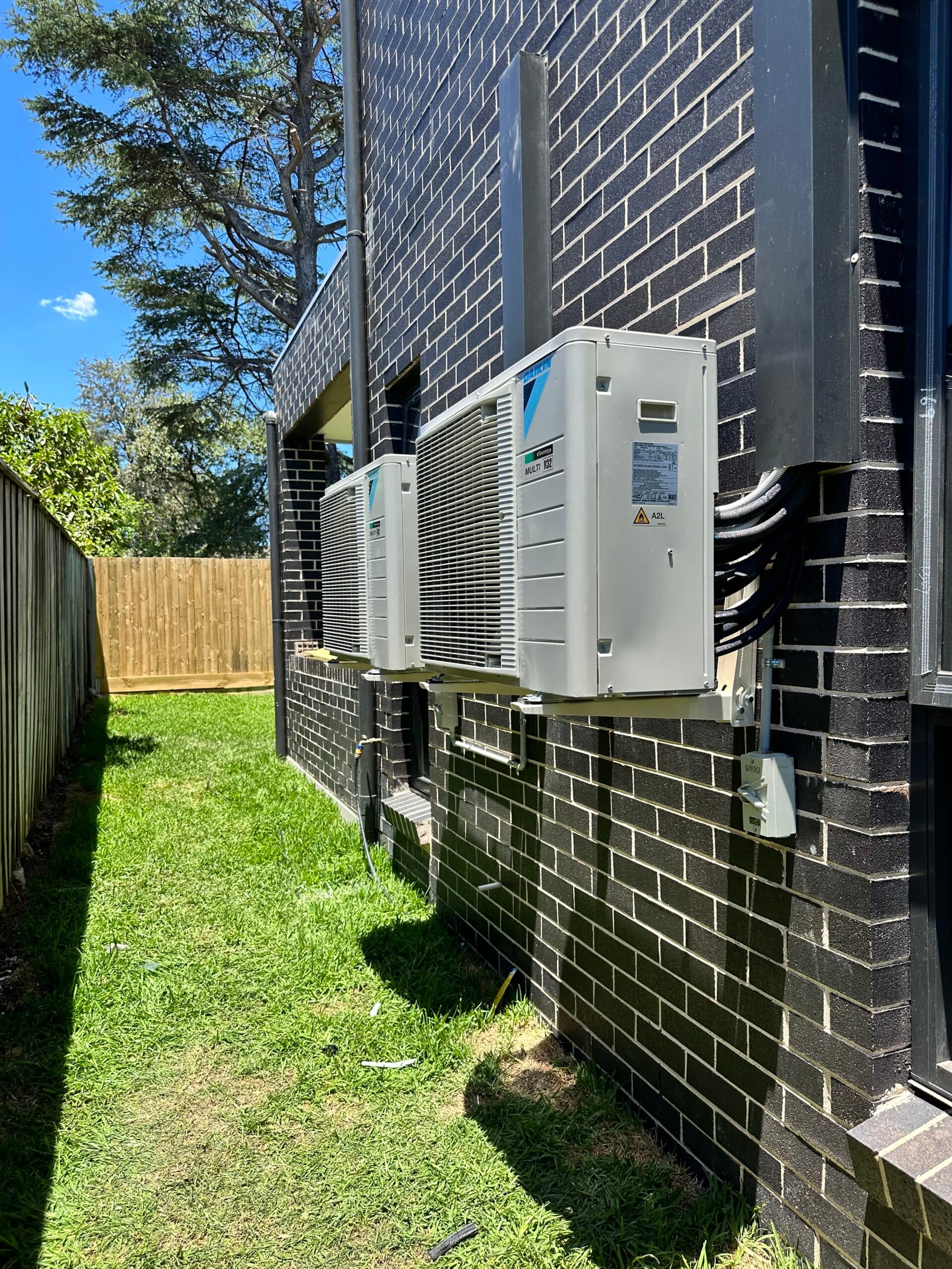 Voyager Airconditioning - photo 1