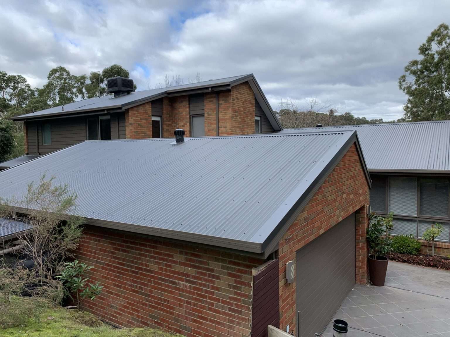 Eastern Melbourne Roofing - photo 1